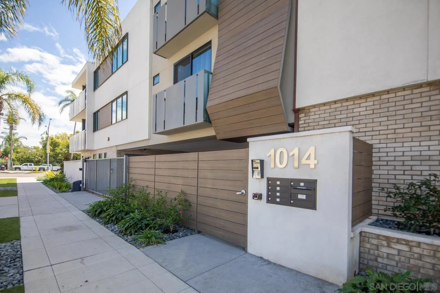 1014 5th St Unit 3b