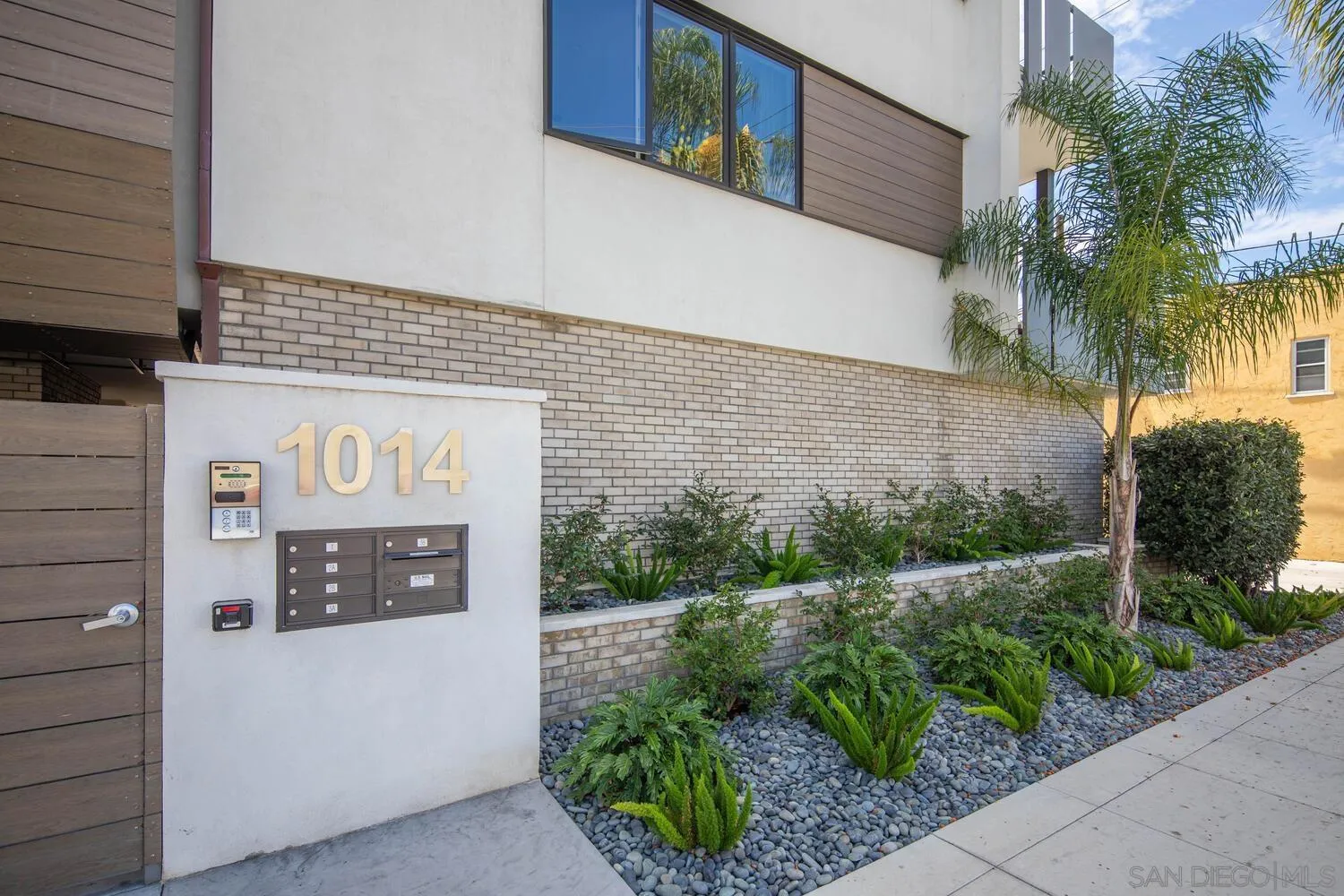 1014 5th St Unit 3b