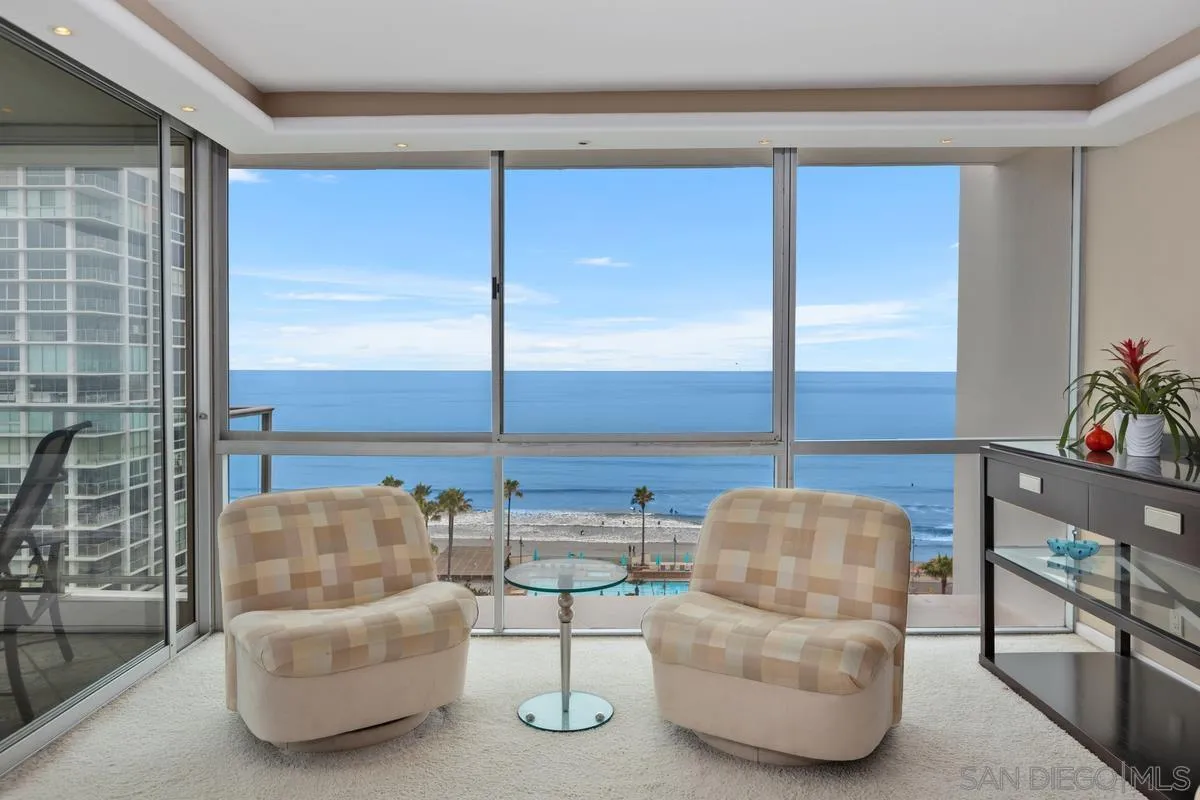 1810 Avenida Del Mundo Unit 908