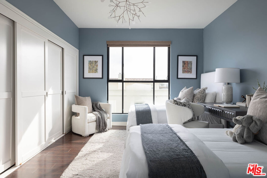 214 N Crescent Dr Unit: 3