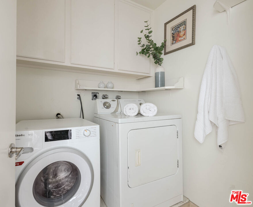 214 N Crescent Dr Unit: 3