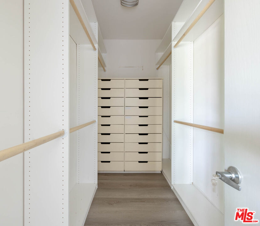 214 N Crescent Dr Unit: 3