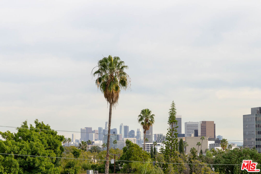 214 N Crescent Dr Unit: 3