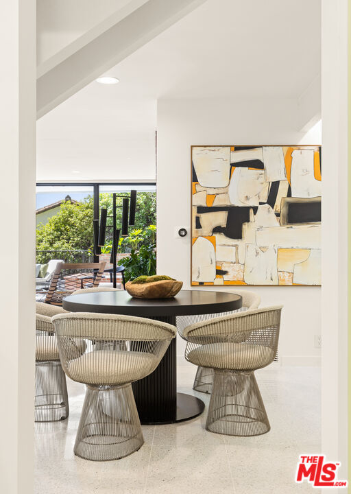 1341 Sierra Alta Way