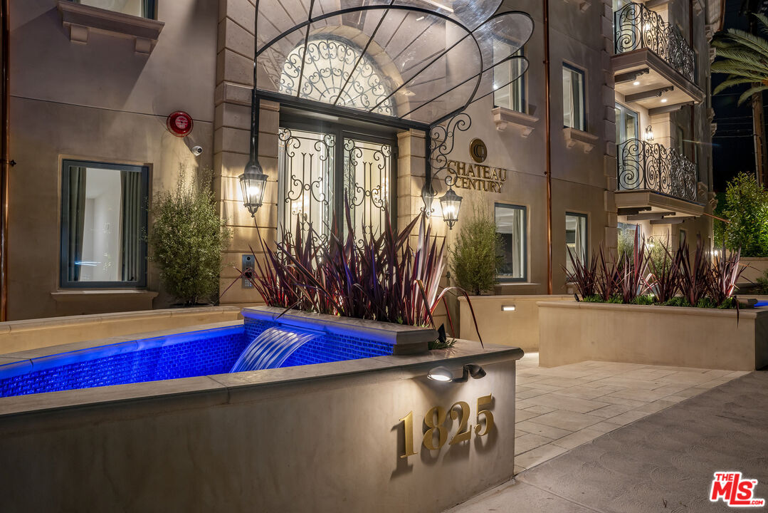 1825 Pandora Ave Unit: 101