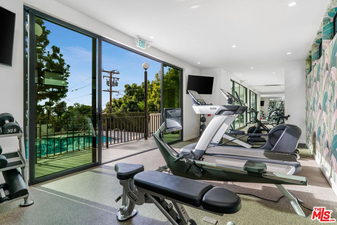 8787 Shoreham Dr Unit: 705/706