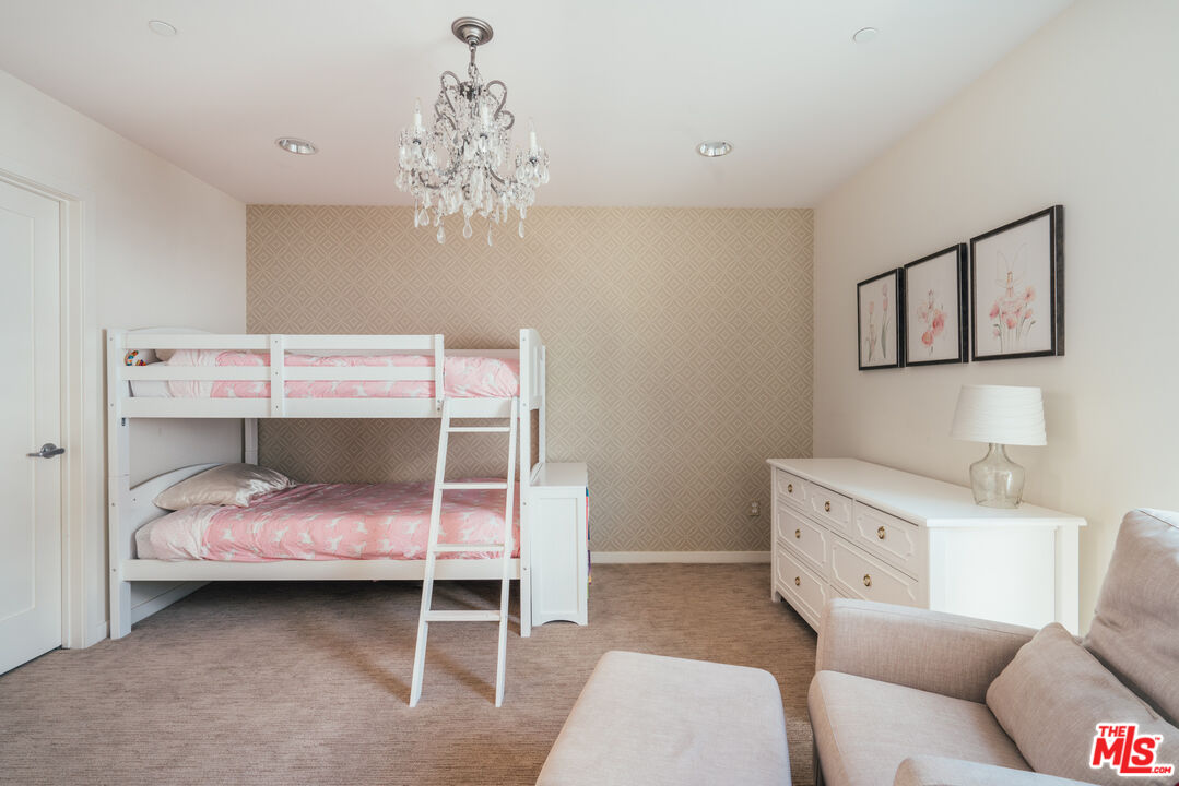 310 Washington Blvd Unit: 703