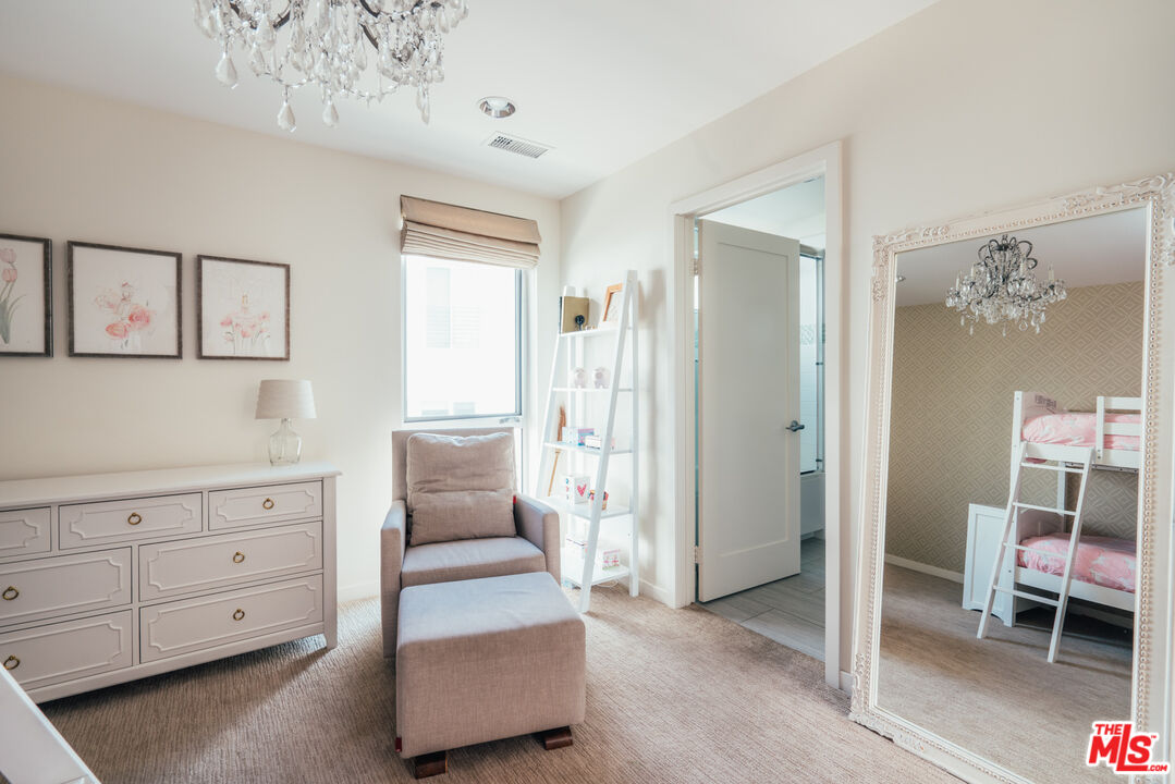 310 Washington Blvd Unit: 703