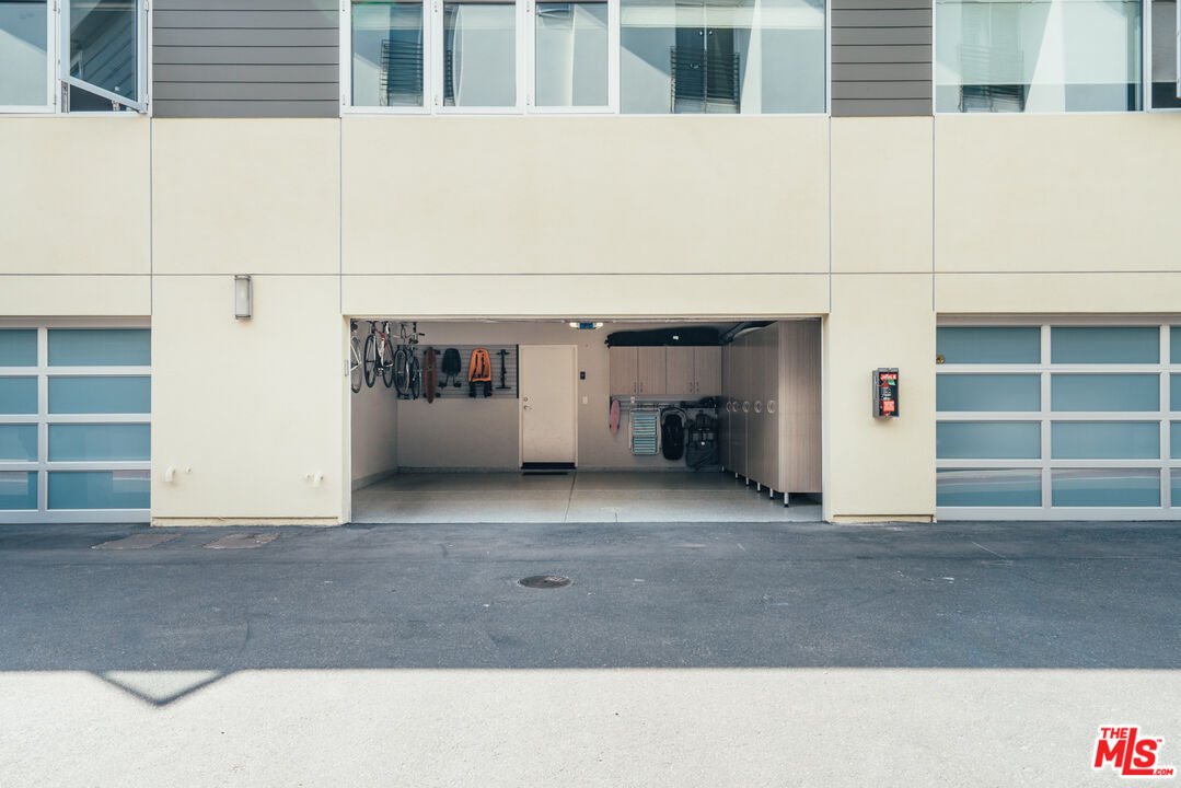 310 Washington Blvd Unit: 703