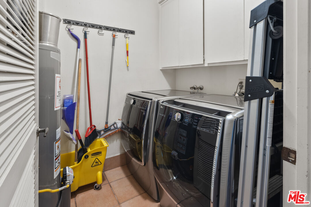 15245 La Maida St Unit: 303