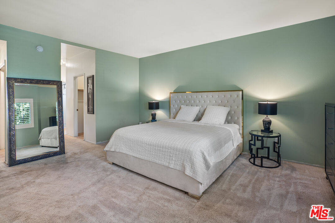 15245 La Maida St Unit: 303