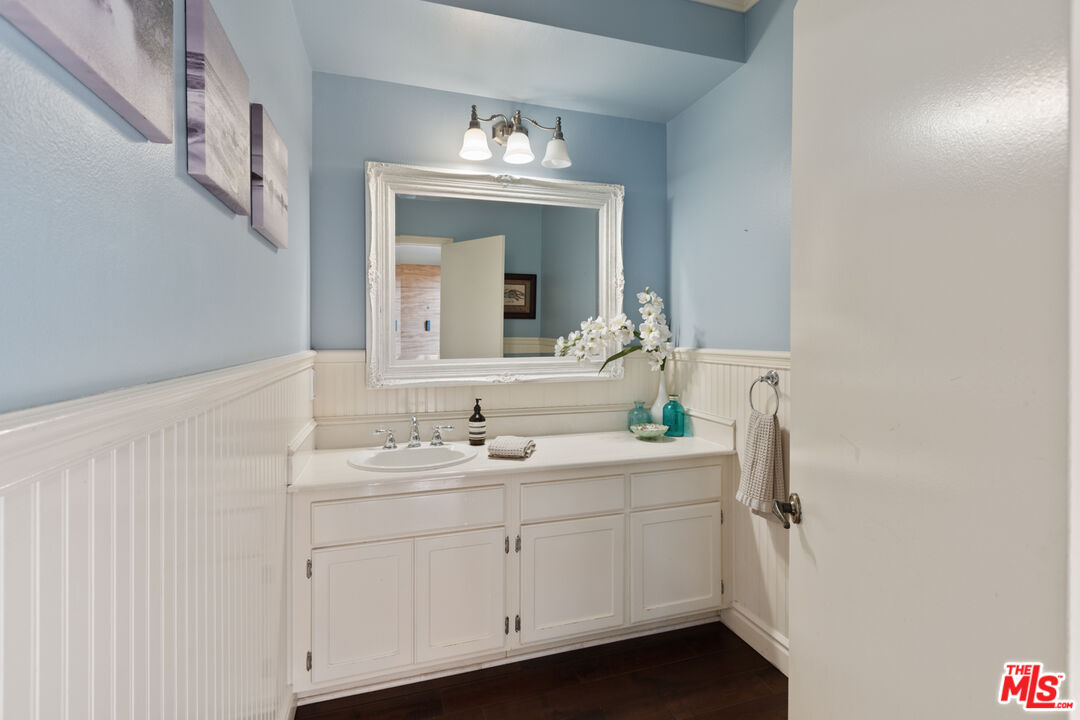 15245 La Maida St Unit: 303