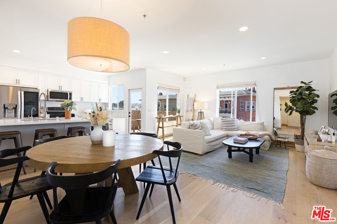 6020 Seabluff Dr Unit: 440