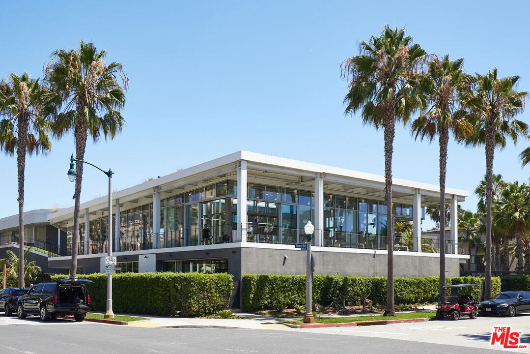 6020 Seabluff Dr Unit: 440