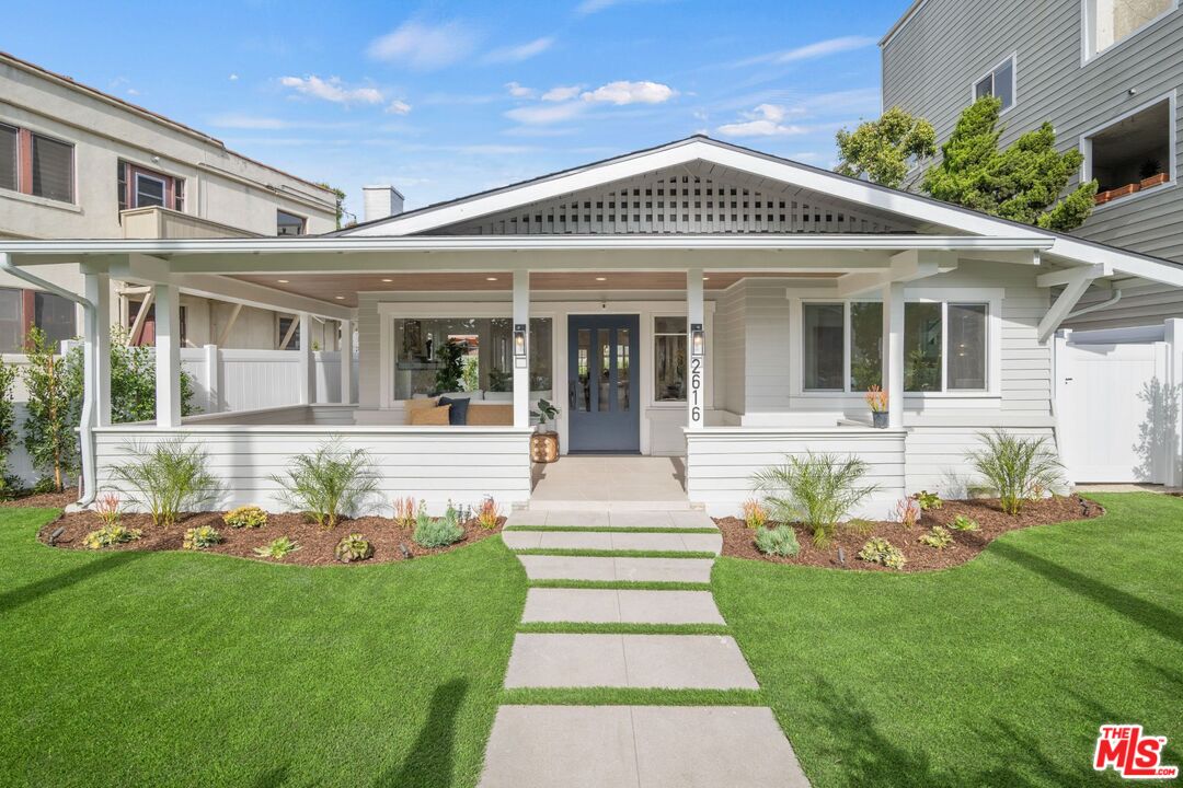 2616 Abbot Kinney Blvd