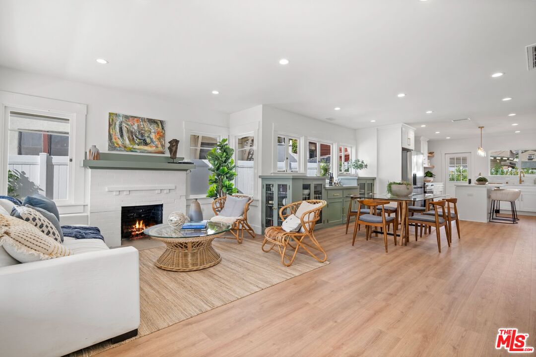 2616 Abbot Kinney Blvd