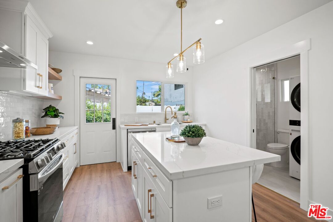 2616 Abbot Kinney Blvd