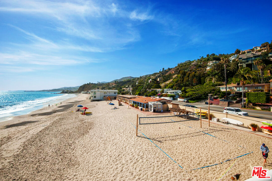 22042 Carbon Mesa Rd