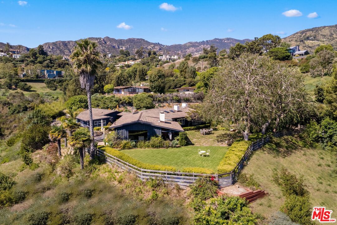 22042 Carbon Mesa Rd