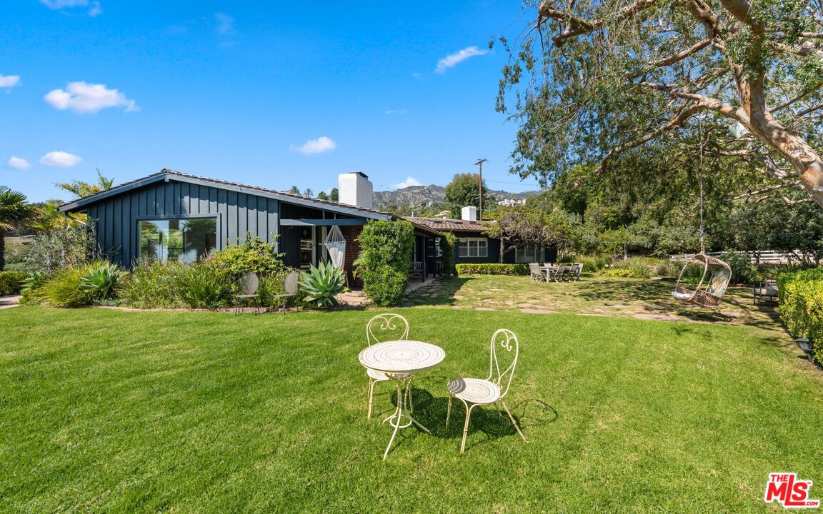 22042 Carbon Mesa Rd