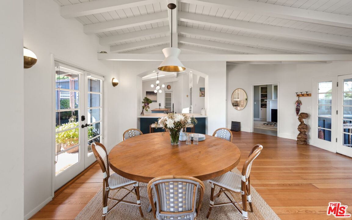 22042 Carbon Mesa Rd