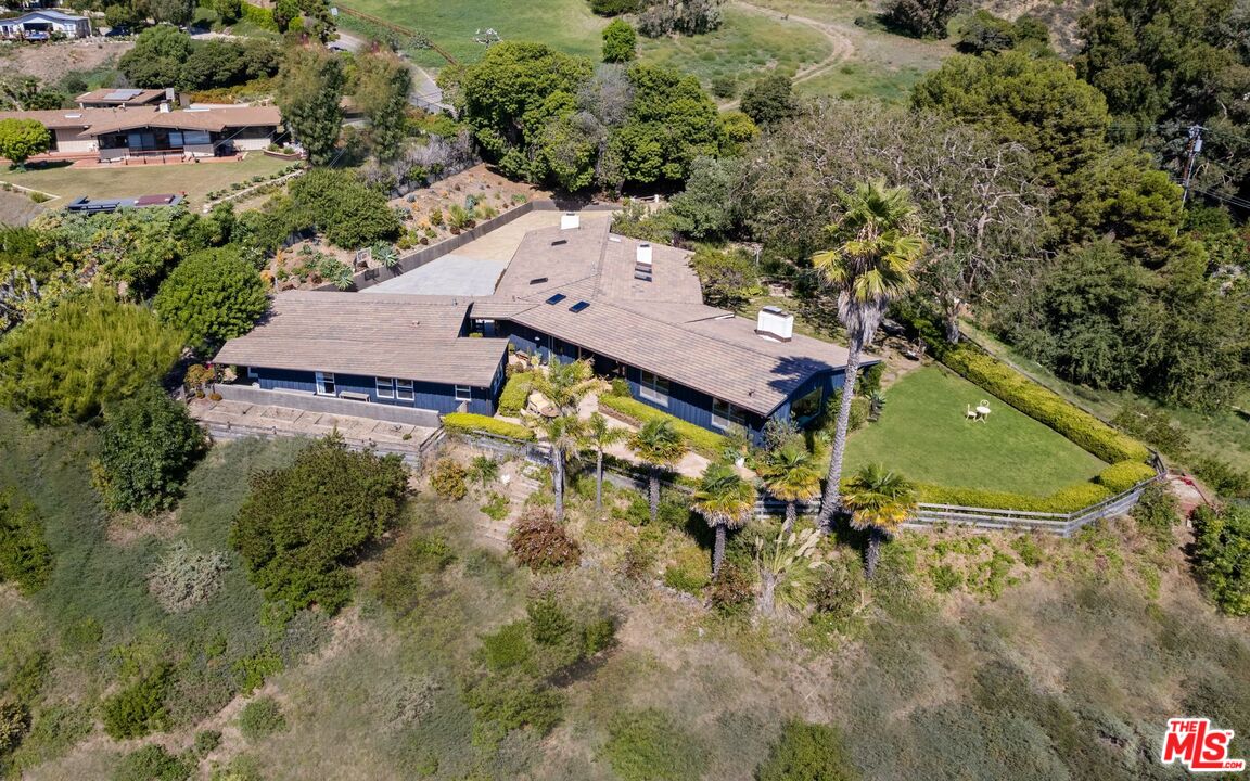 22042 Carbon Mesa Rd