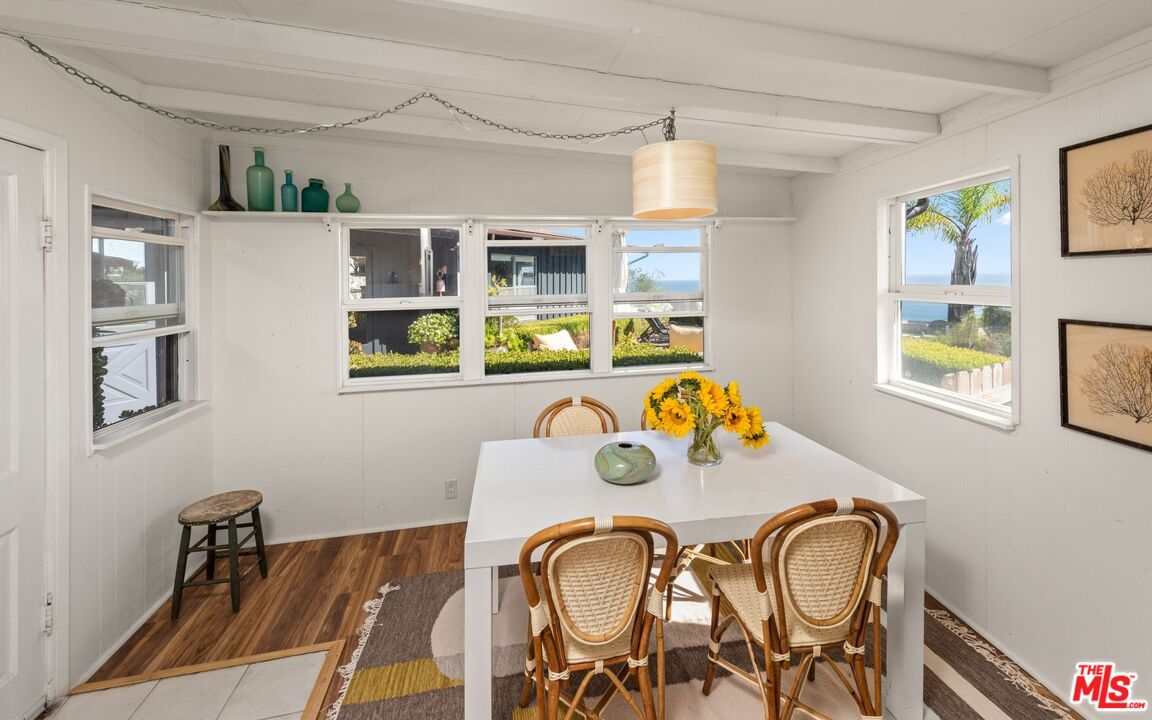 22042 Carbon Mesa Rd