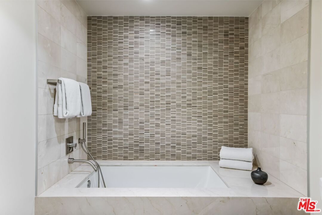 1755 Ocean Ave Unit: 503