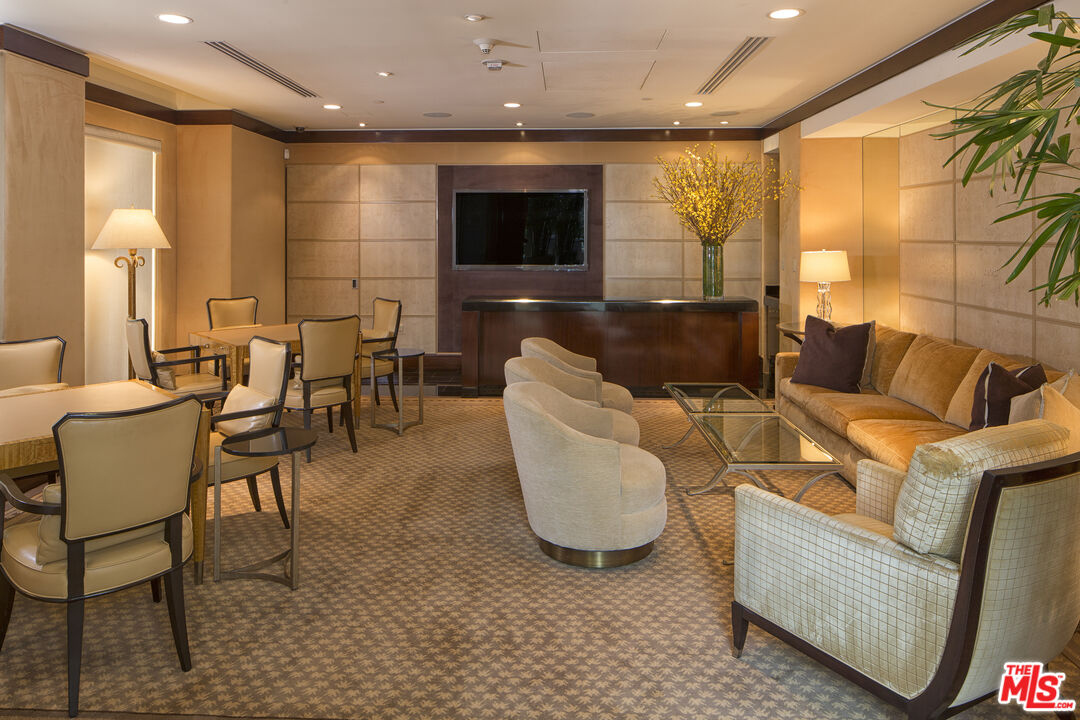 10580 Wilshire Blvd Unit: 16 NE