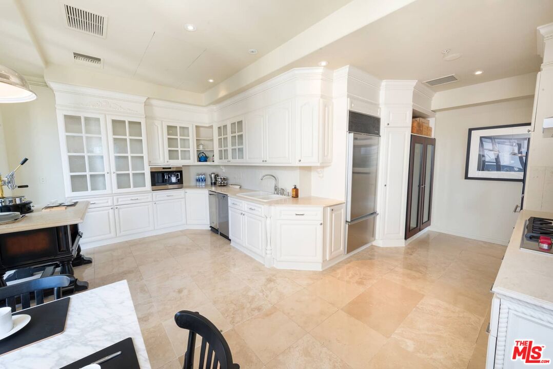 10580 Wilshire Blvd Unit: 16 NE