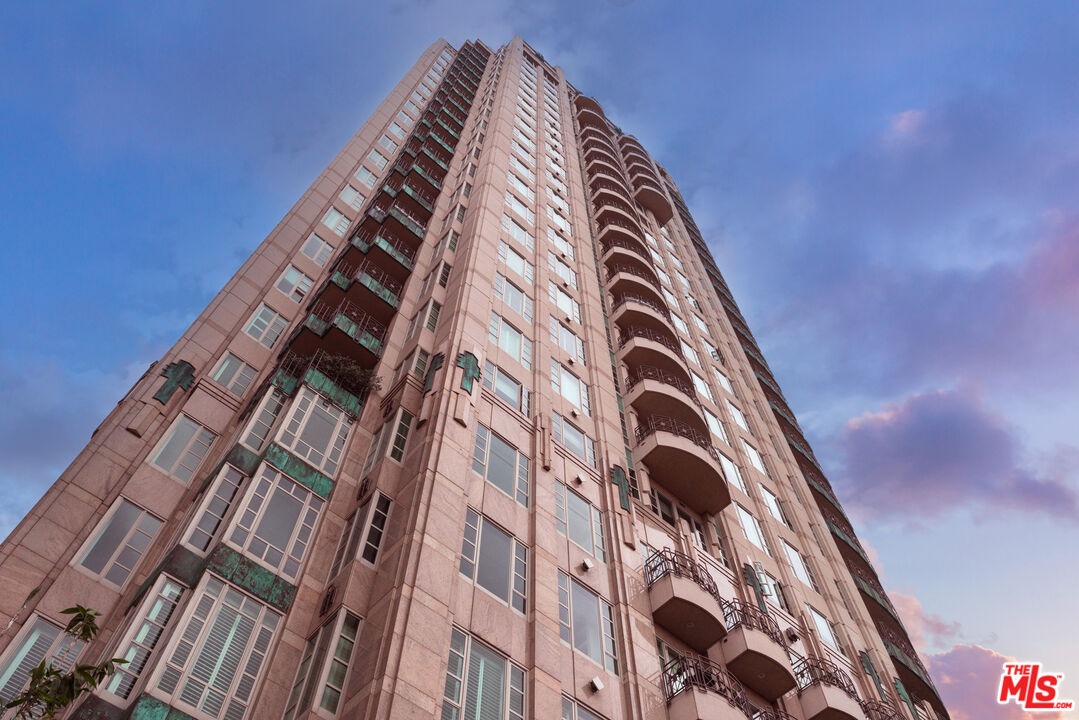 10580 Wilshire Blvd Unit: 16 NE