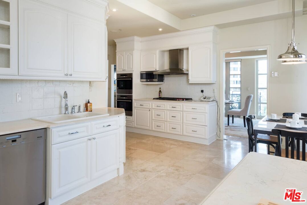 10580 Wilshire Blvd Unit: 16 NE