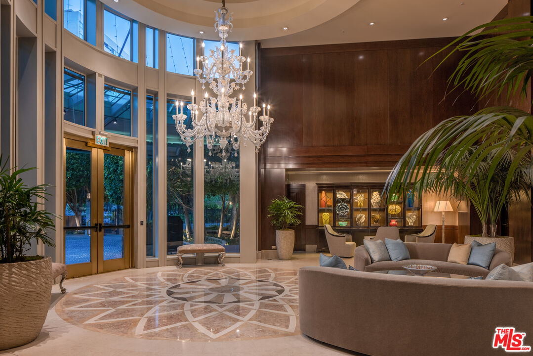 10580 Wilshire Blvd Unit: 16 NE