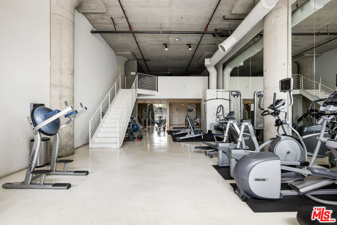 1850 Industrial St Unit: 103