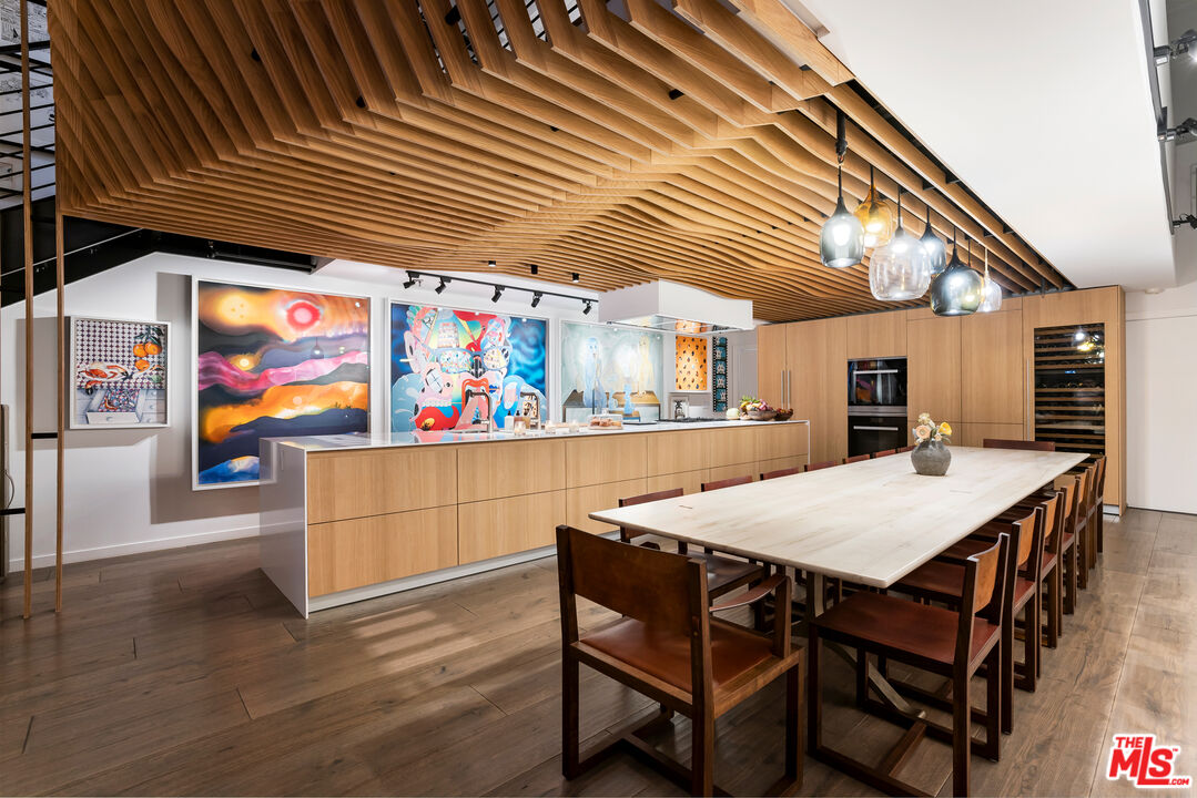 1850 Industrial St Unit: 103