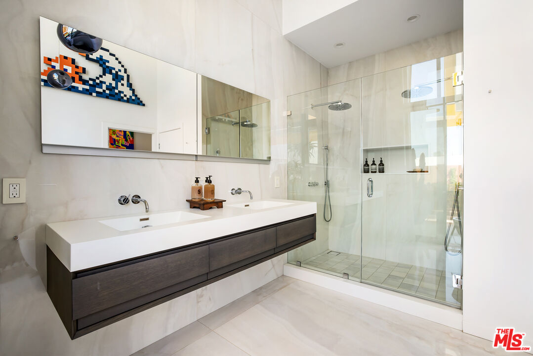 1850 Industrial St Unit: 103