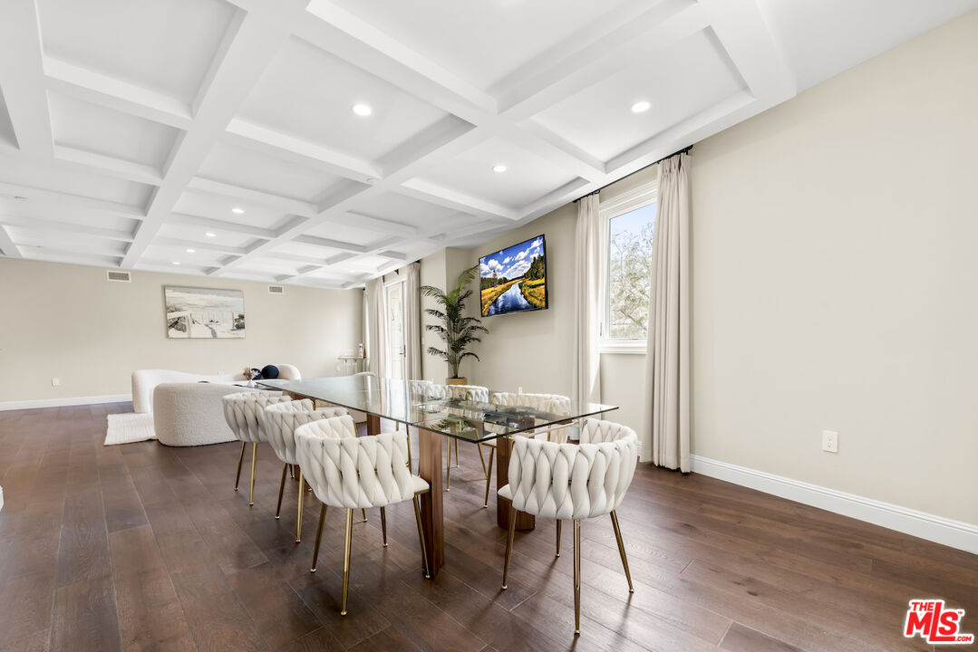 1825 Pandora Ave Unit: 301