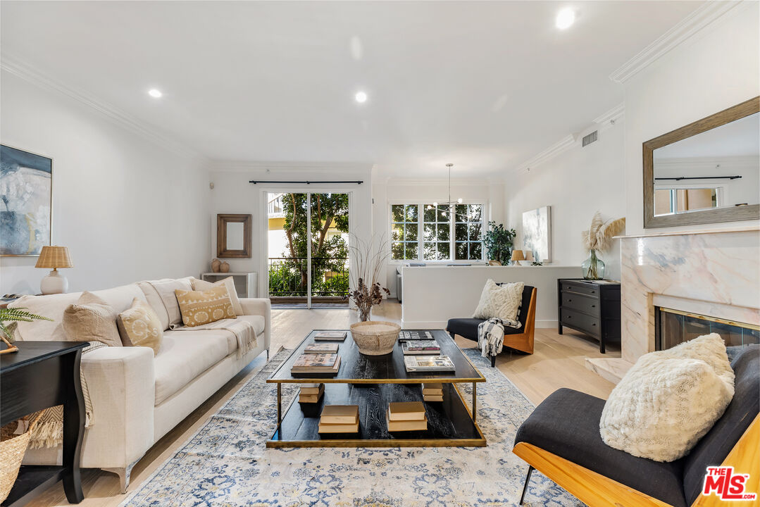 11500 San Vicente Unit: 315