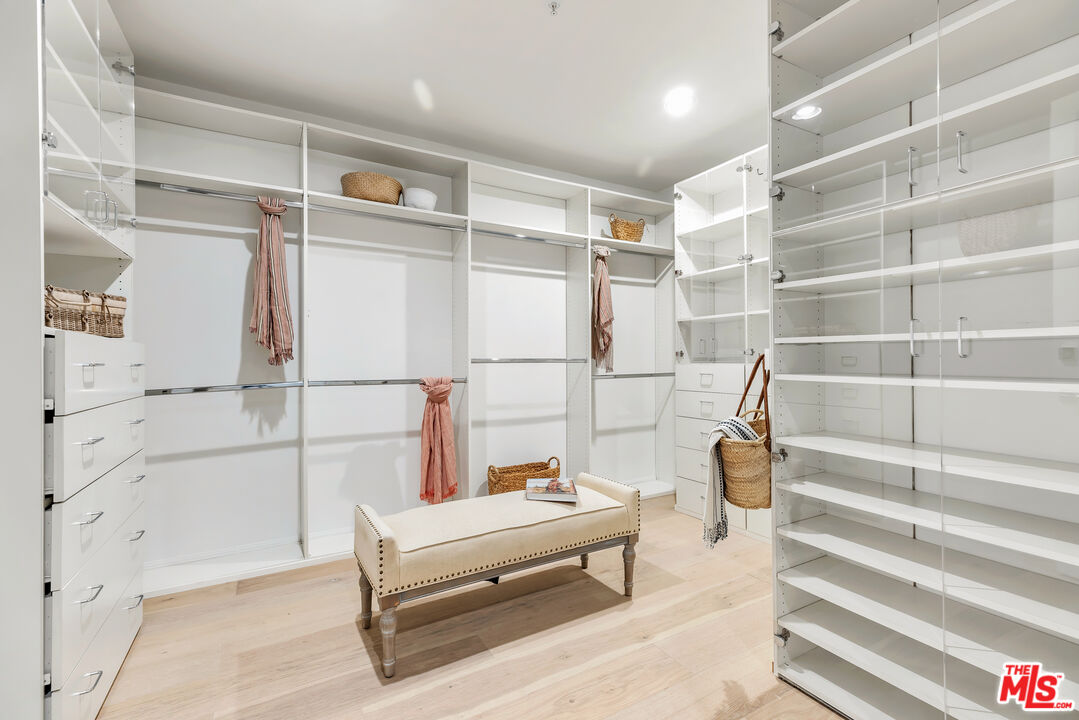 11500 San Vicente Unit: 315