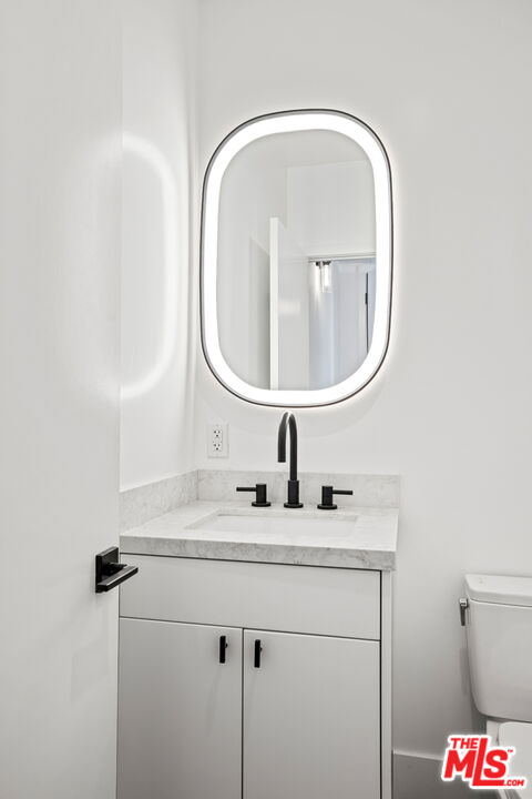 1011 N Crescent Heights Blvd Unit: 8