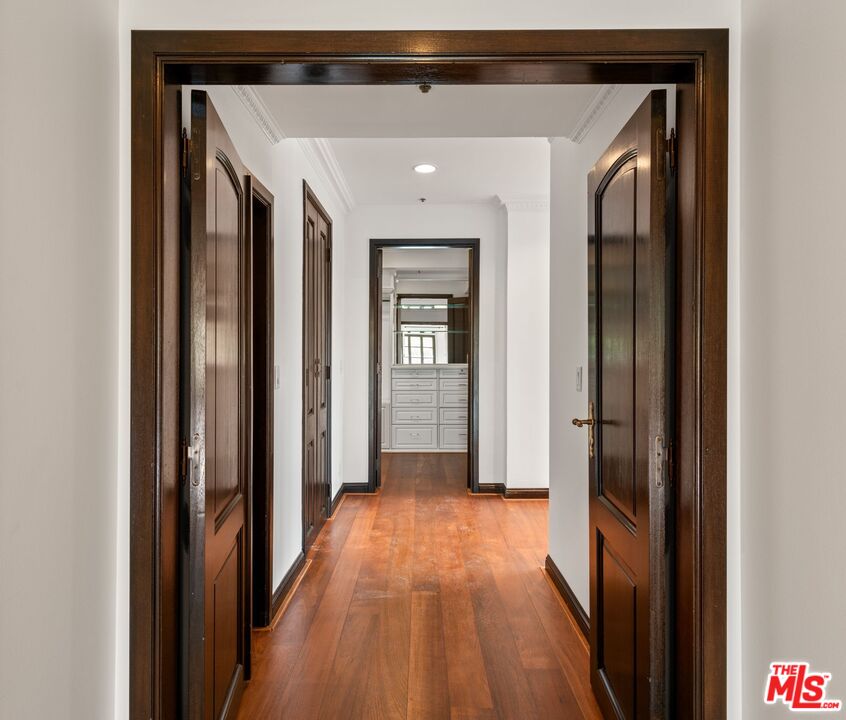 425 N Maple Dr Unit: 503