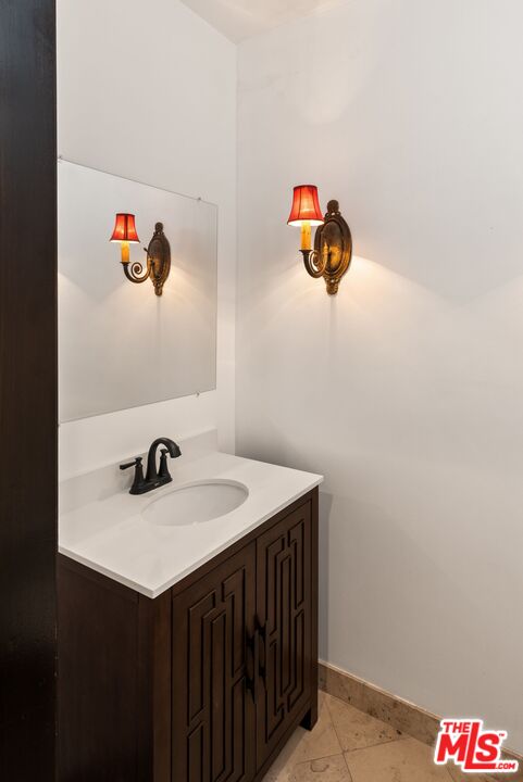 425 N Maple Dr Unit: 503