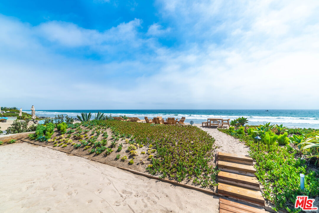 30962 Broad Beach RD