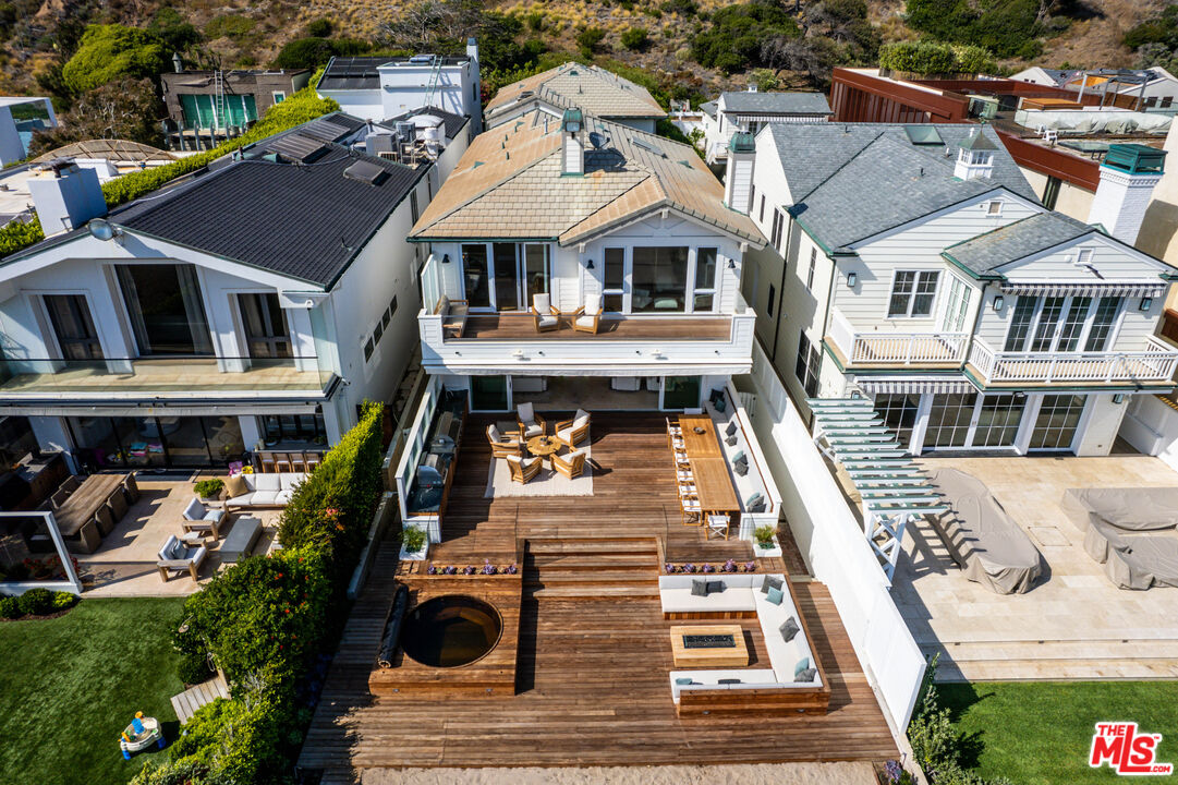 30962 Broad Beach RD