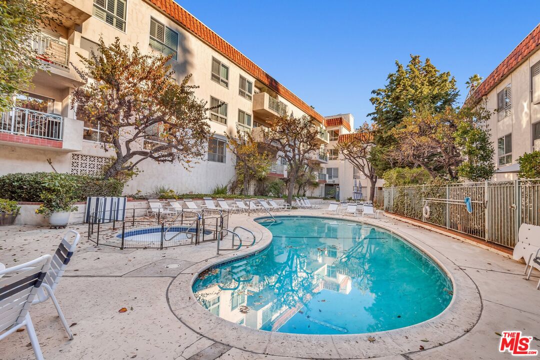 11965 Gorham Ave Unit: 301