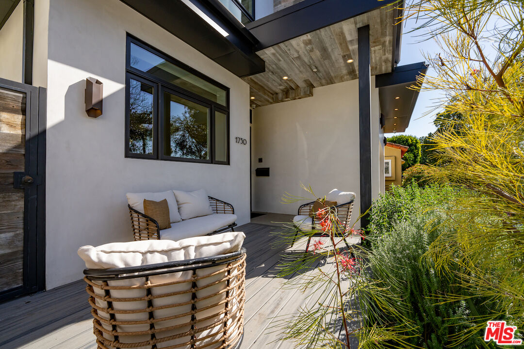 1750 S Sherbourne Dr