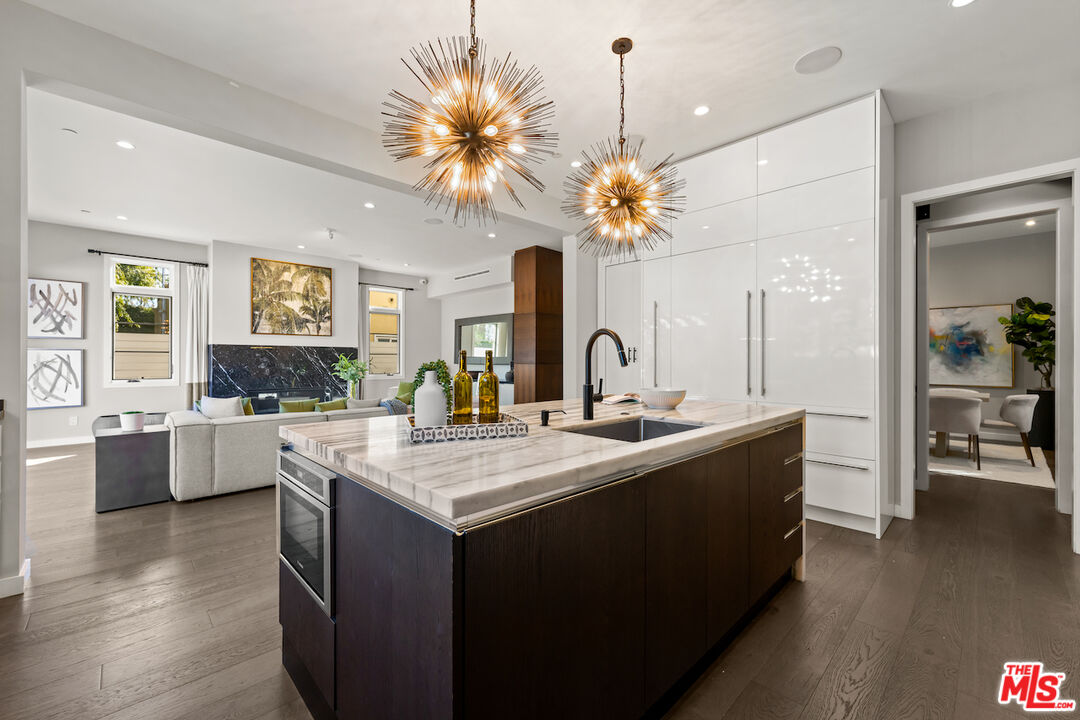 1750 S Sherbourne Dr