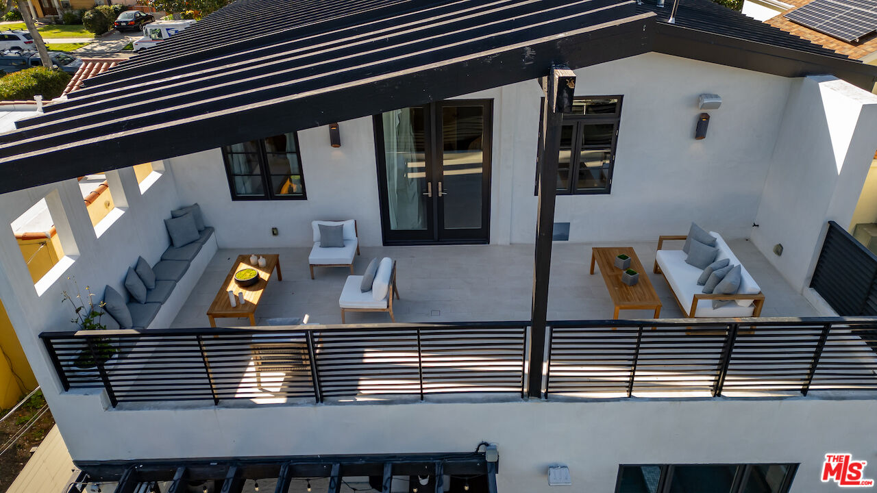 1750 S Sherbourne Dr