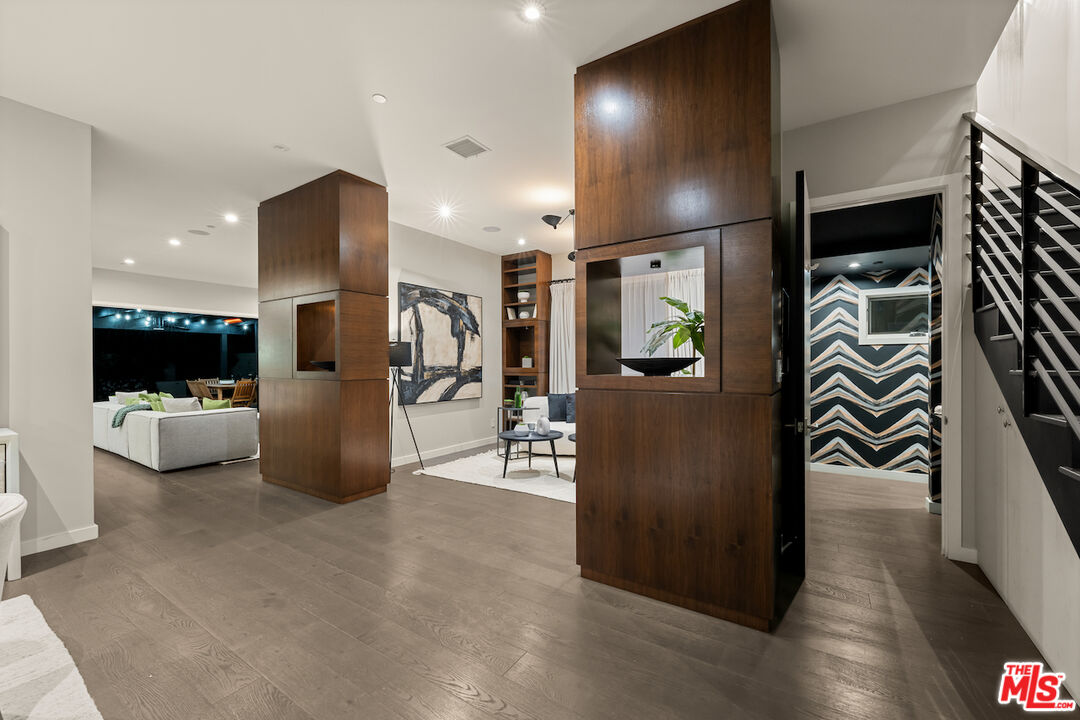 1750 S Sherbourne Dr