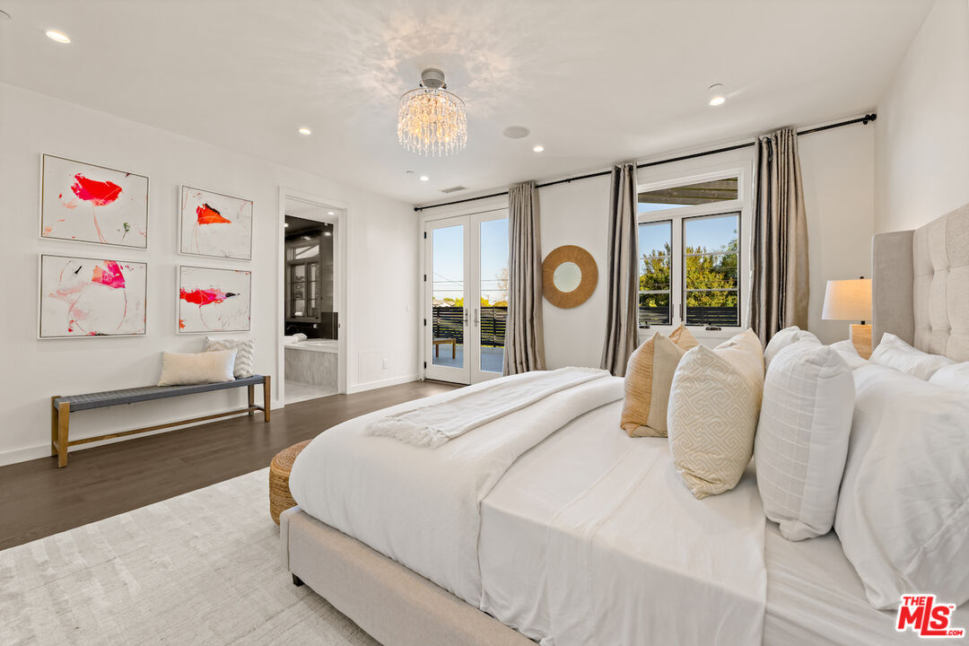 1750 S Sherbourne Dr